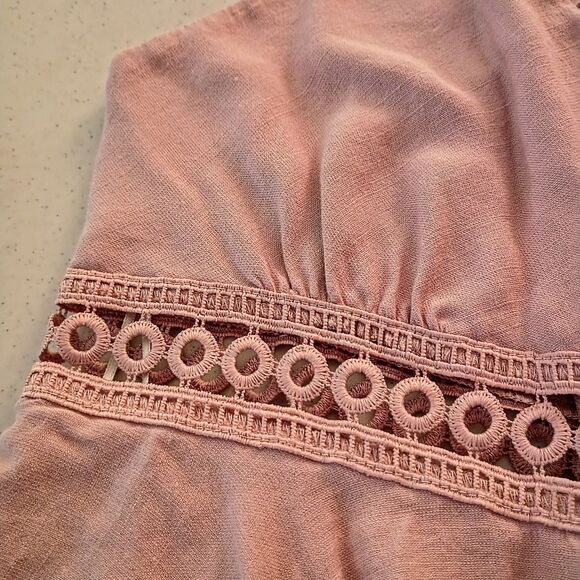 Love Tree Blush Pink Flowy Romper – Junior’s Size Small - Picture 6 of 8